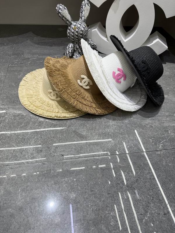 Chanel top hat dx214